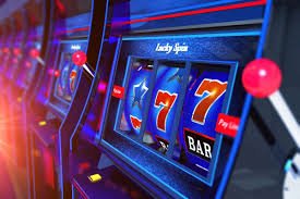 Filipino players enjoying jlber mobile gaming with Philippine Peso payments
